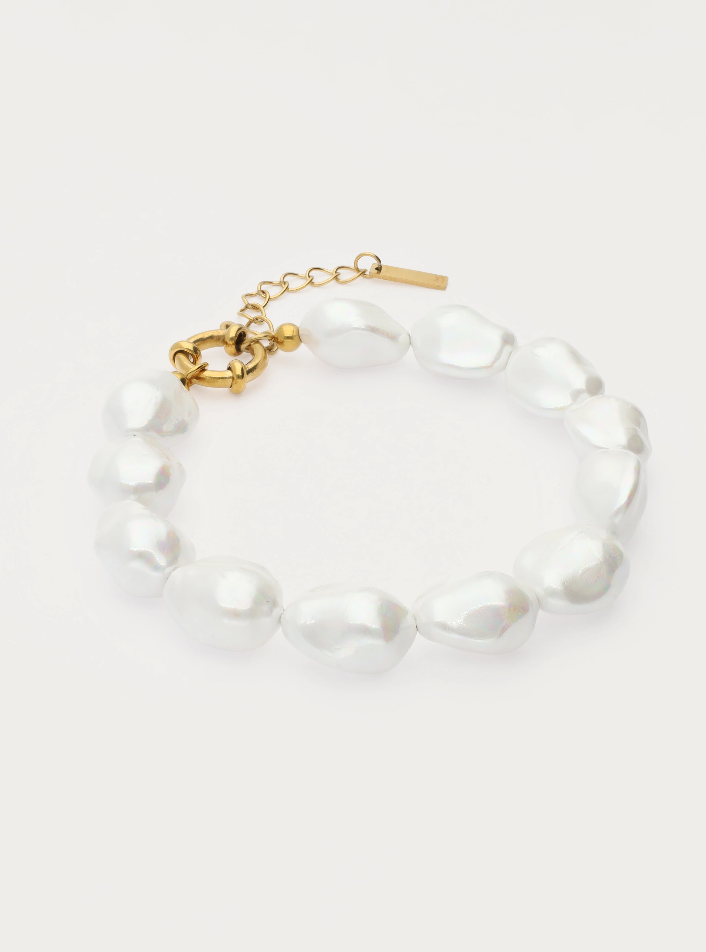 Armband met grote imitatieparels