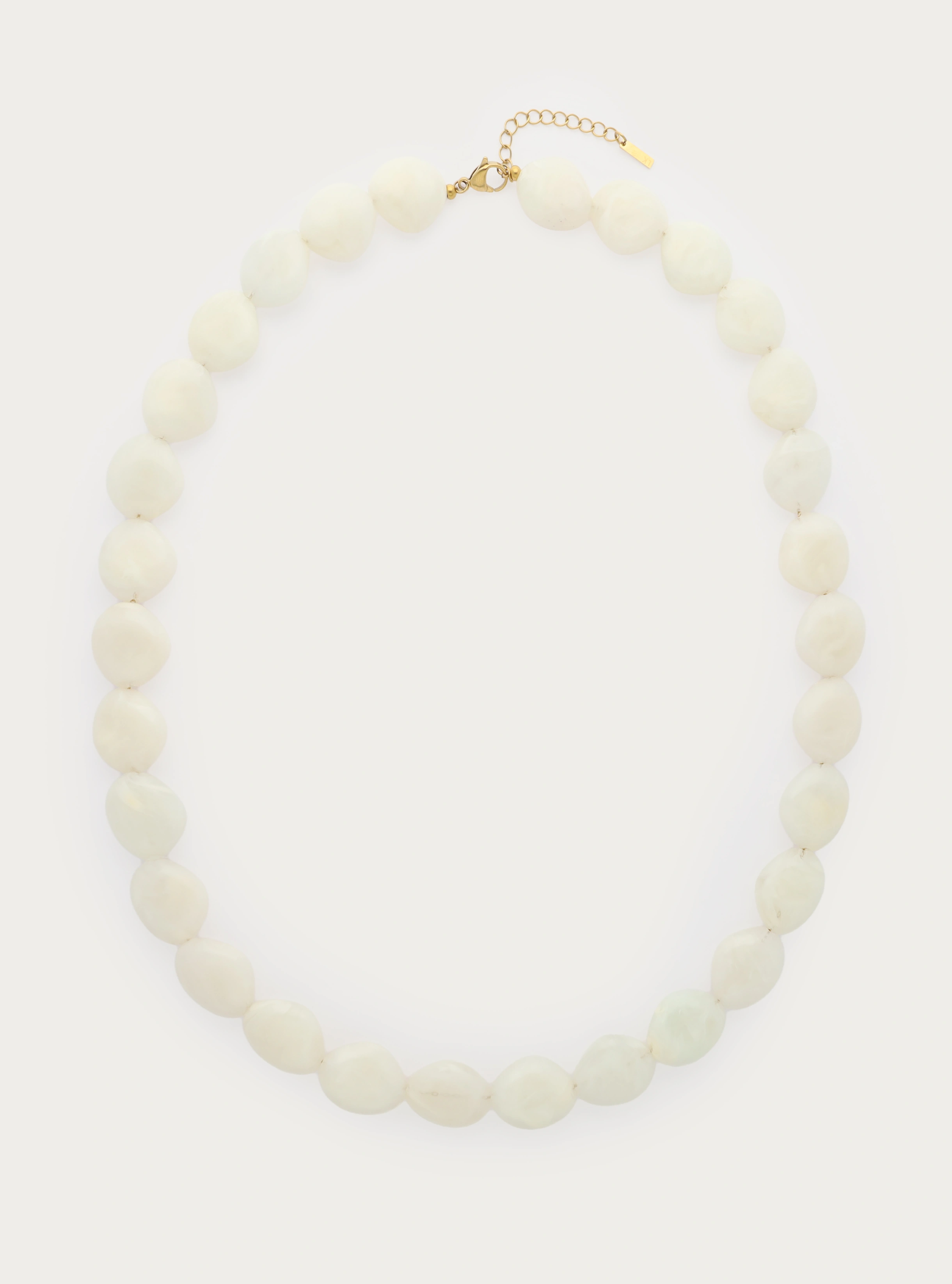 Lange statement ketting van acryl kralen in wit - 23 x 19 mm