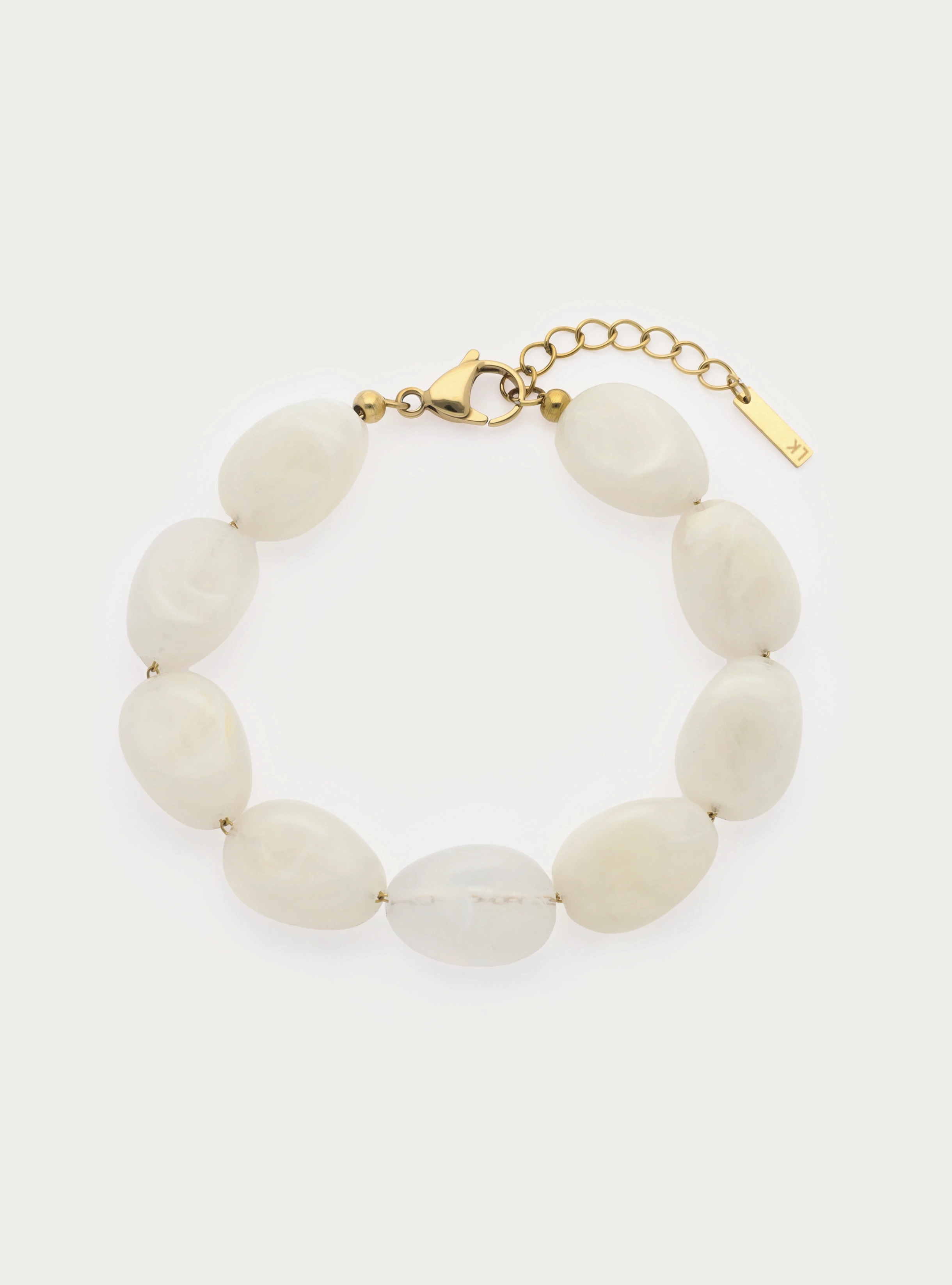 Statement armband van acryl kralen in wit - 18 x 13 mm